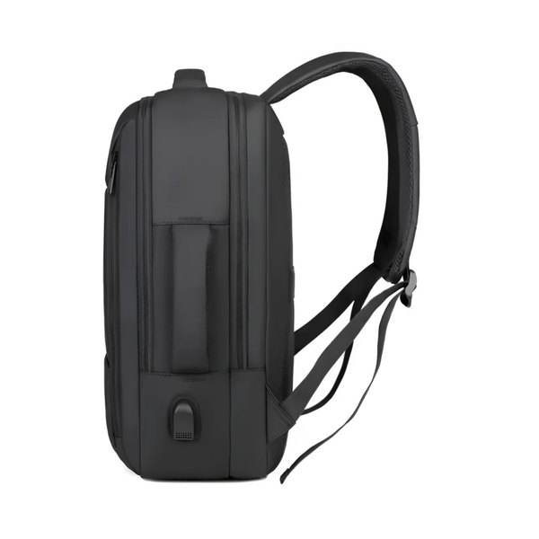 CarryQuest® - Grote Capaciteit Rugzak - USB Opladen + Waterdicht - Heren Laptop Rugzak - Lichtgewicht Nylon - 2 Kleuren